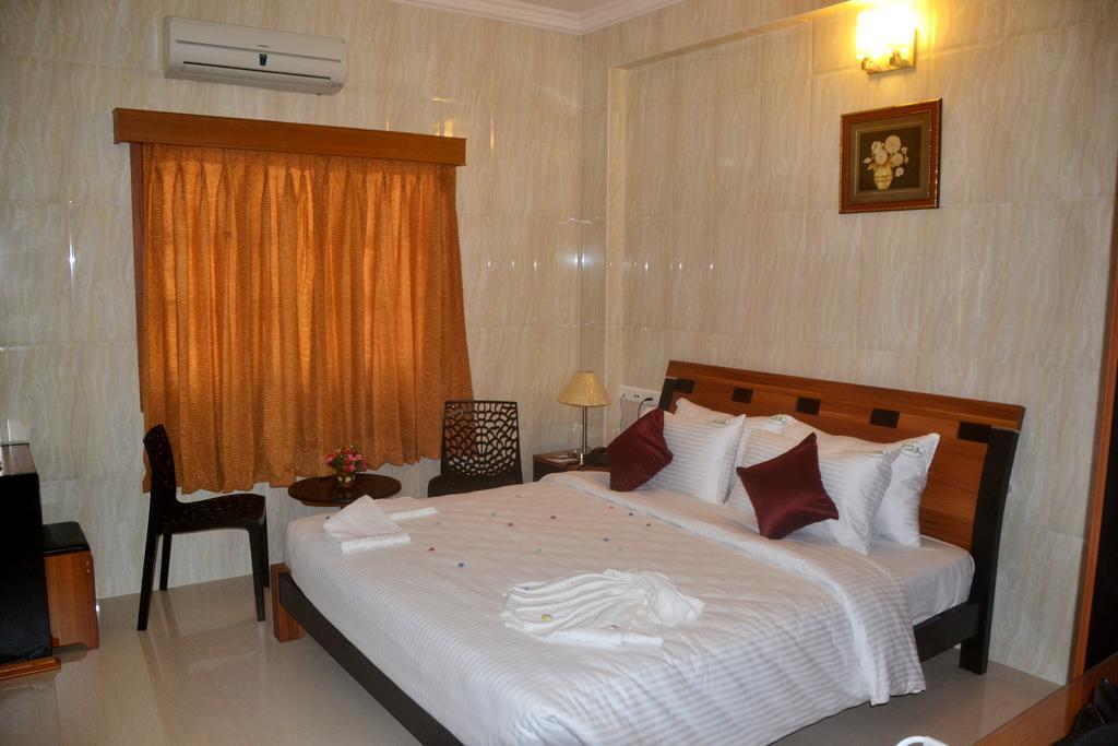 Peace Inn Chennai Exterior foto