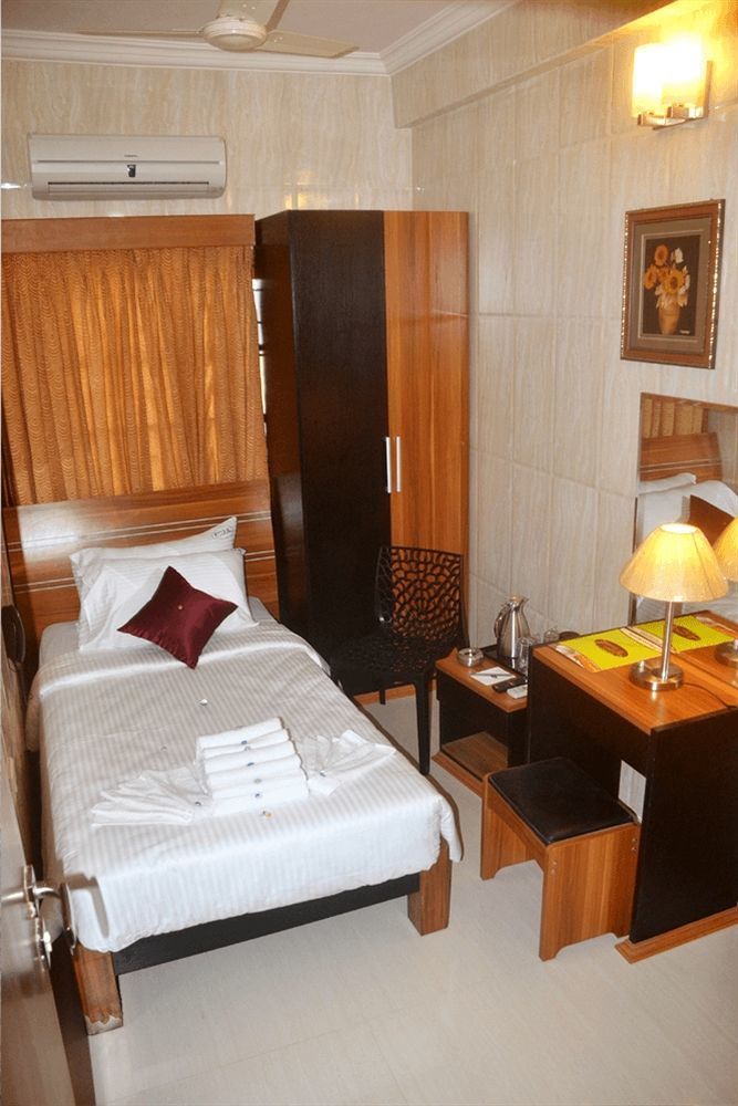 Peace Inn Chennai Exterior foto